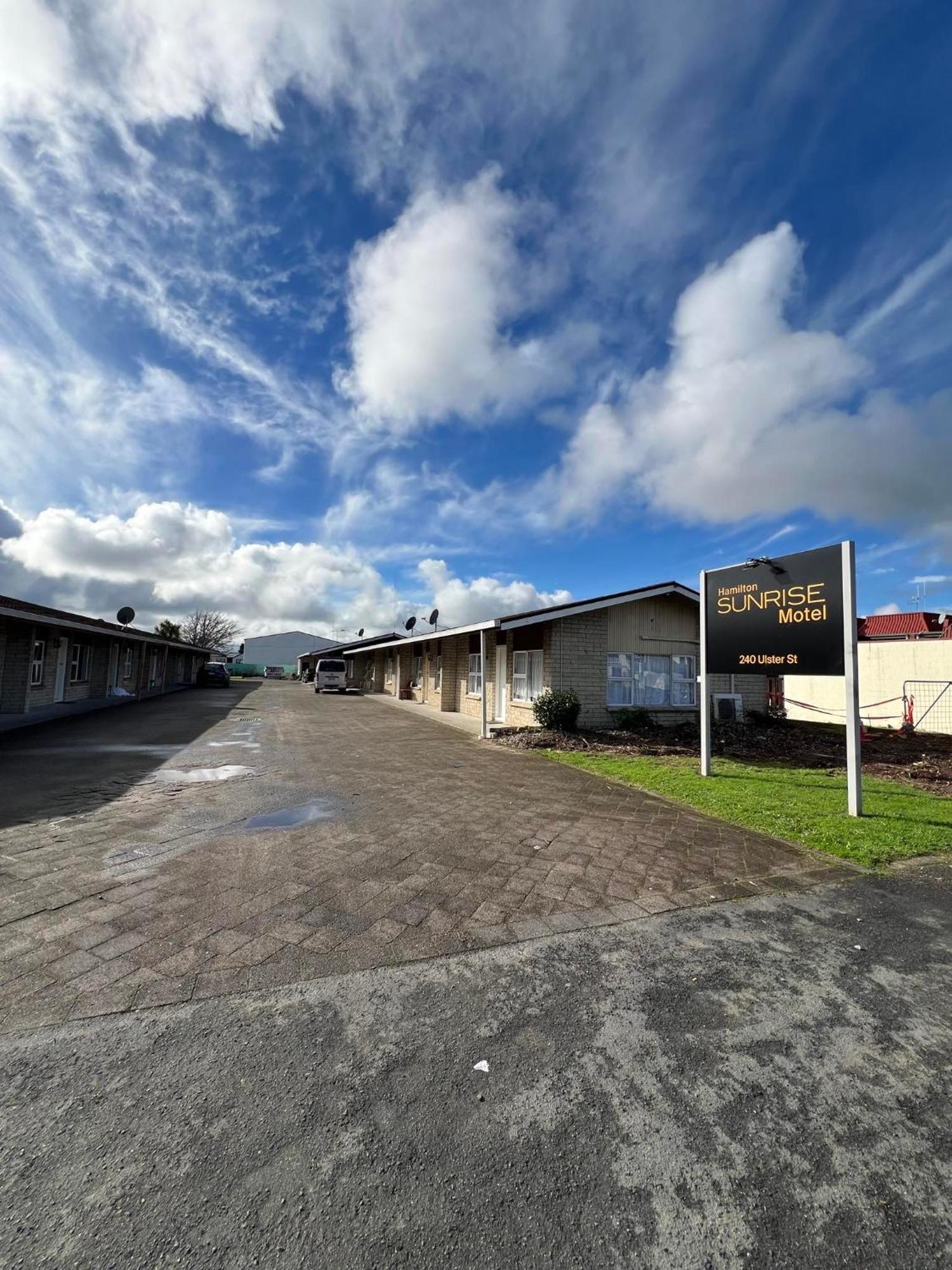 Hamilton Sunrise Motel Kültér fotó